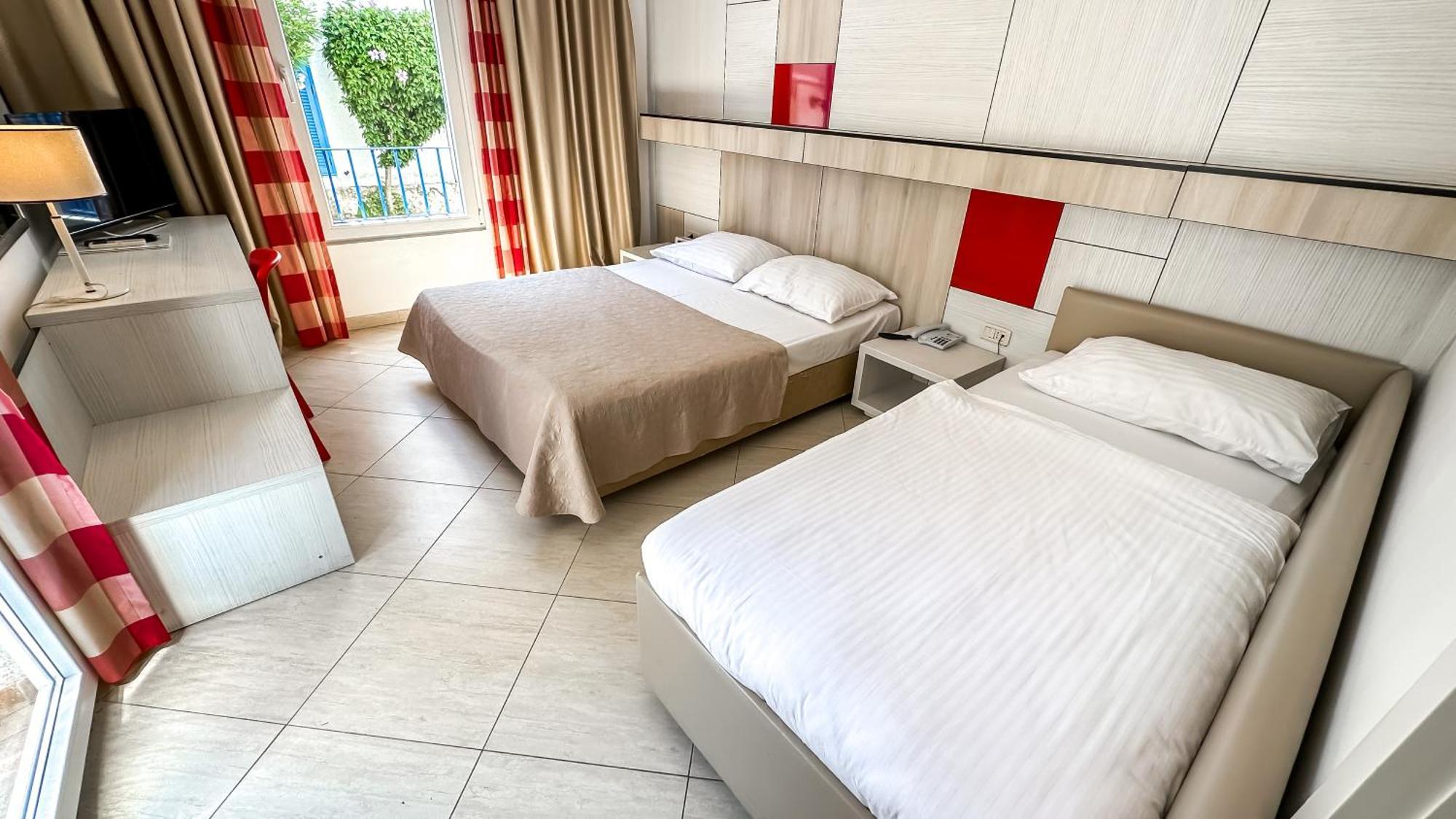 Hotel Slovenska Plaza Standard Budua Esterno foto