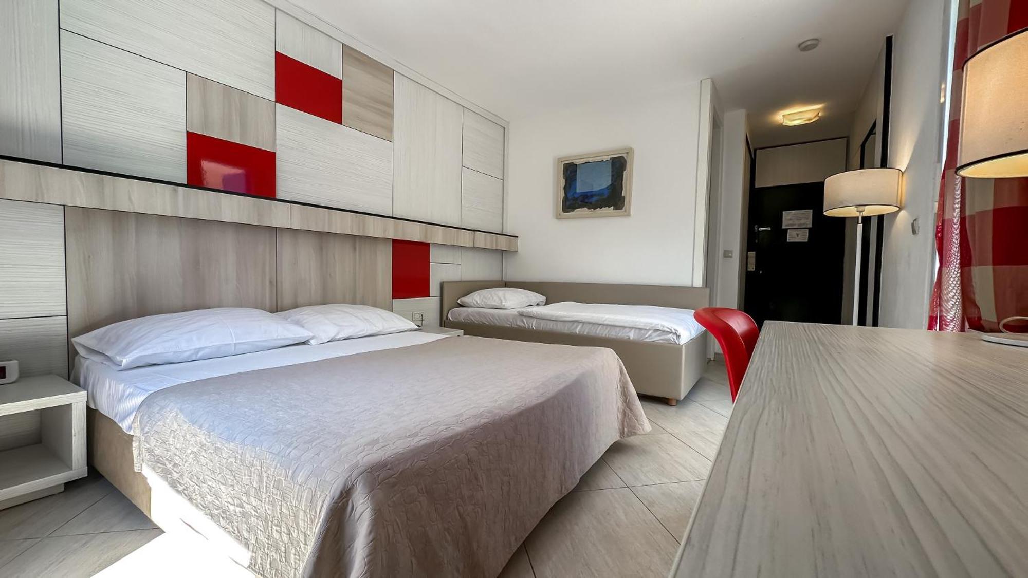 Hotel Slovenska Plaza Standard Budua Esterno foto