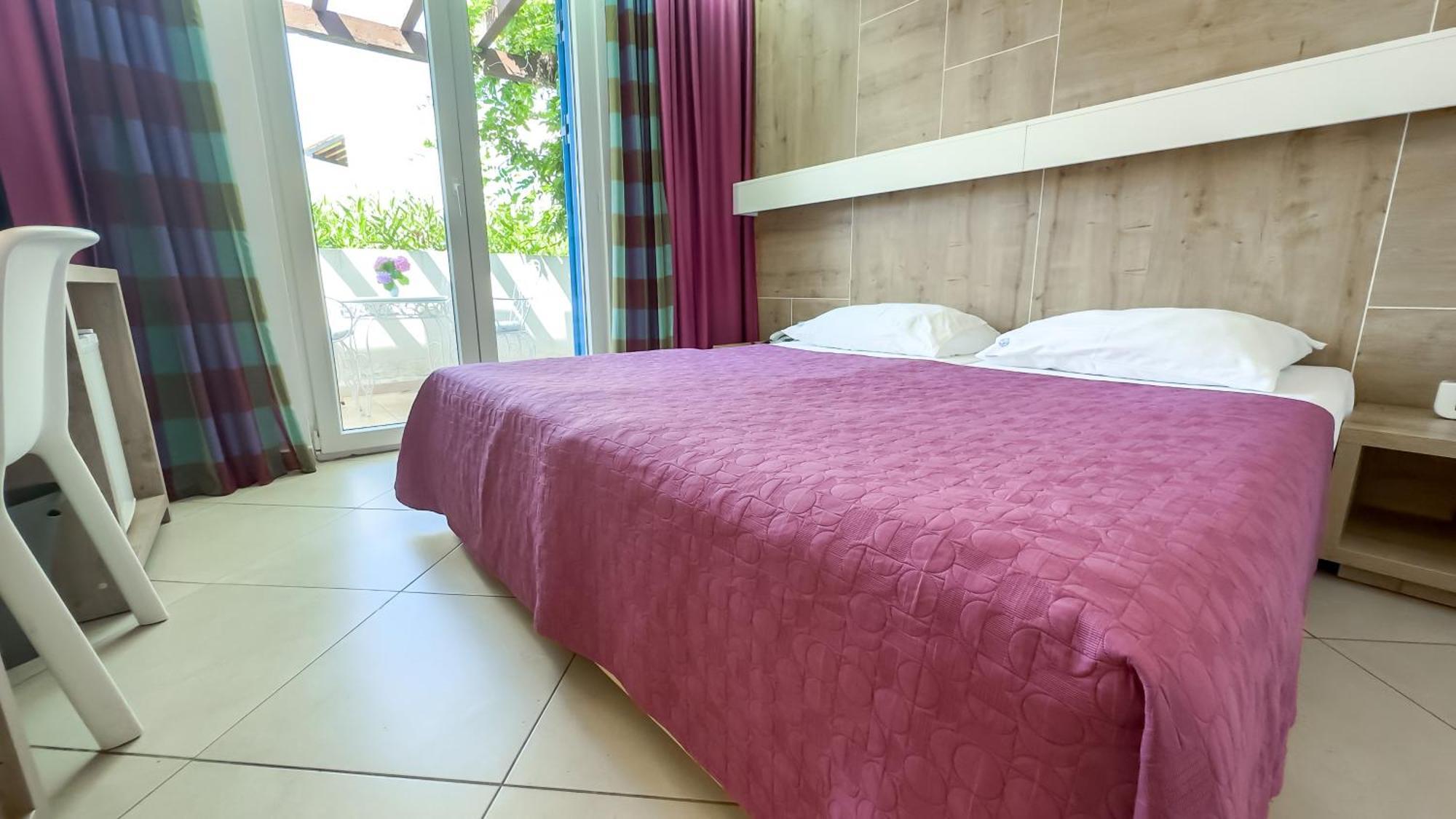 Hotel Slovenska Plaza Standard Budua Esterno foto