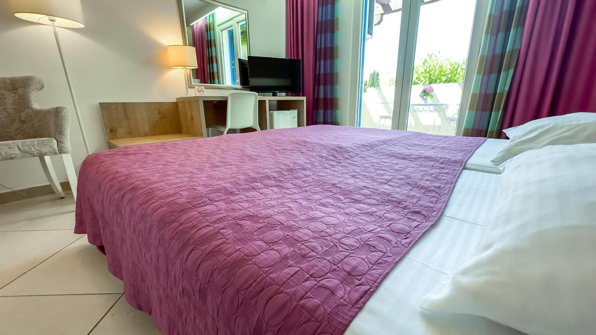 Hotel Slovenska Plaza Standard Budua Esterno foto